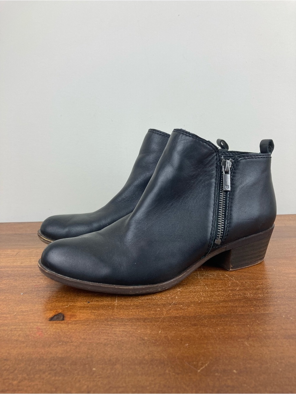 Lucky Brand Basel Black Leather Ankle Booties Boots Women’s Size 9M/40.